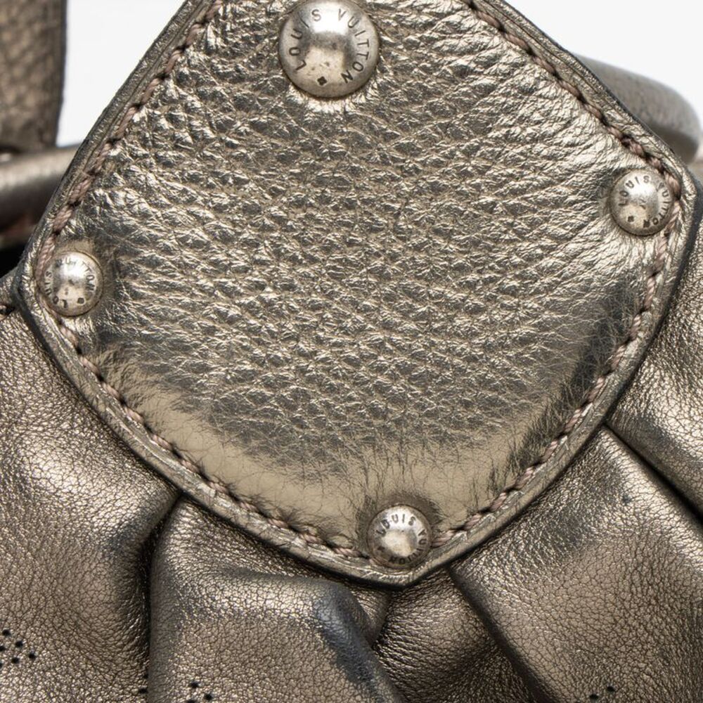 Louis Vuitton Metallic Mahina Leather XL Hobo - Picture 14 of 15